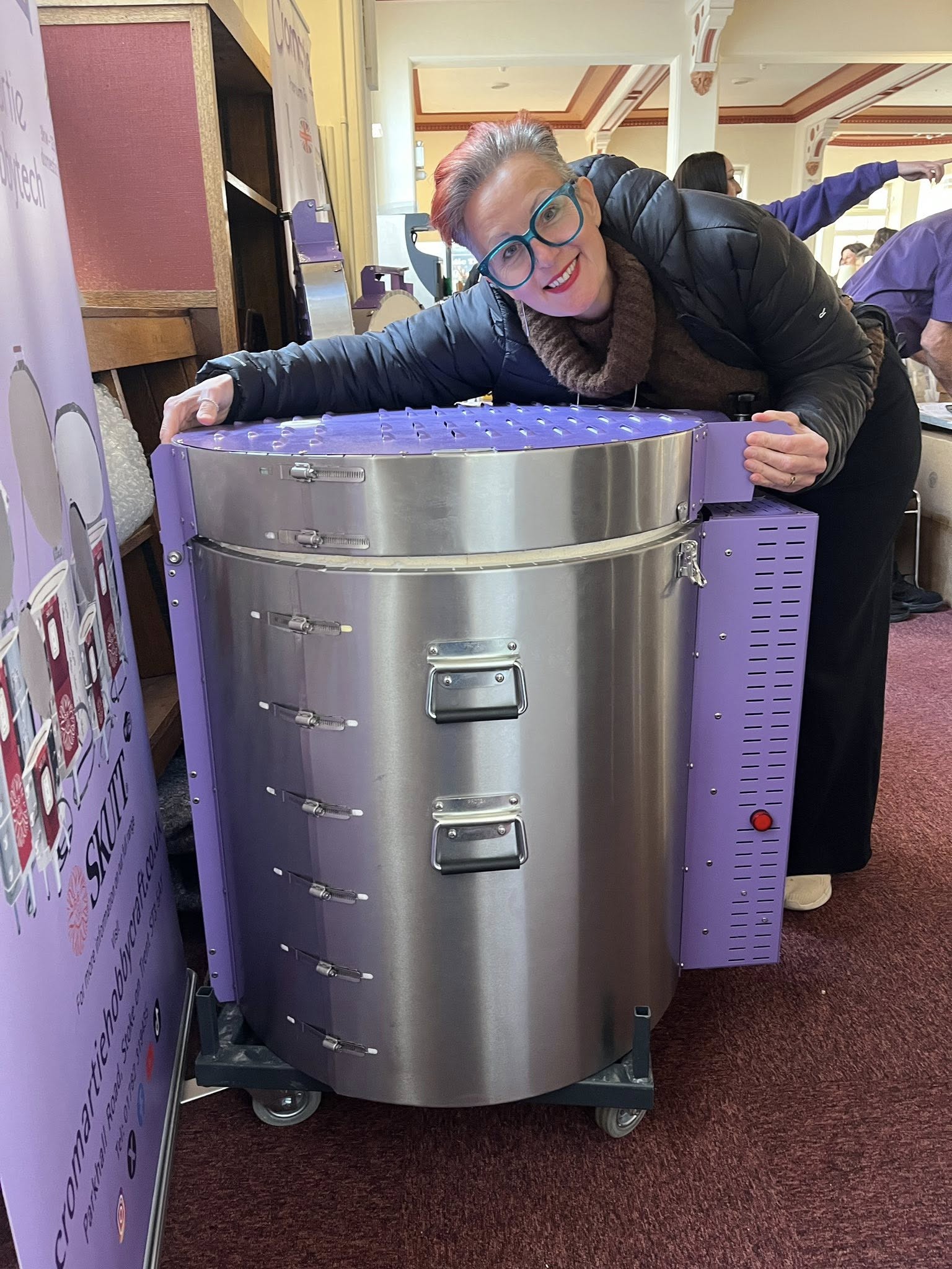 Pip purchasing a kiln from the Cromartie stand at Toasted Ceramic Fair